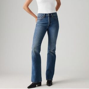 Levi's Women's Straight Leg Jeans in Blue Denim